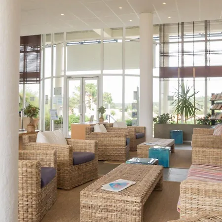 Aparthotel Pierre & Bleu Marine